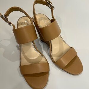 JESSICA SIMPSON WEDGE SANDALS WITH LEATHER STRAPS.